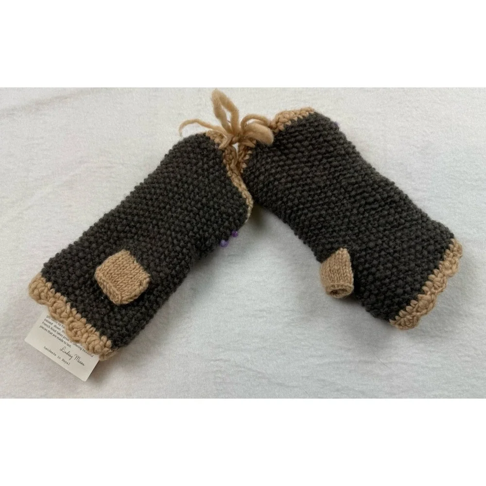 French Knot Fingerless Wool Gloves NWT Nepal Hand Knit